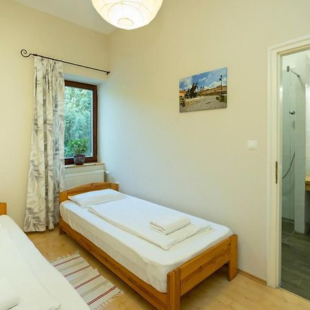 Nemes Apartman Eger Exterior photo